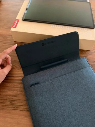 Lenovo Tab Extreme Oled 14,5" con entrada HDMI ps5