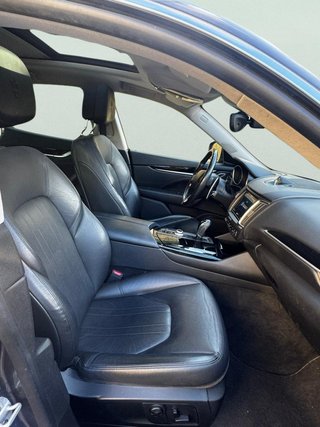 Maserati Levante V6 275 HP D AWD