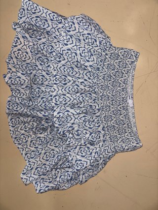 3 Faldas con bonito estampado