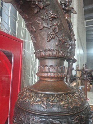 Jarrón Bronce Antiguo Cupido