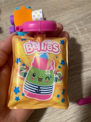 Lote Mini Bellies Muñeca y Accesorios