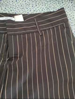 Bermudas Zara Raya Diplomática