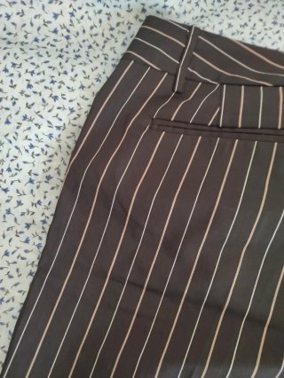Bermudas Zara Raya Diplomática