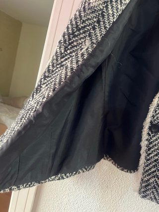 Chaqueta tweed blanco y negro