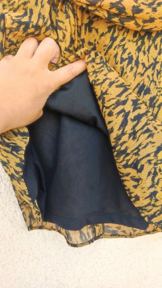 Falda Zara cruzada drapeada XS