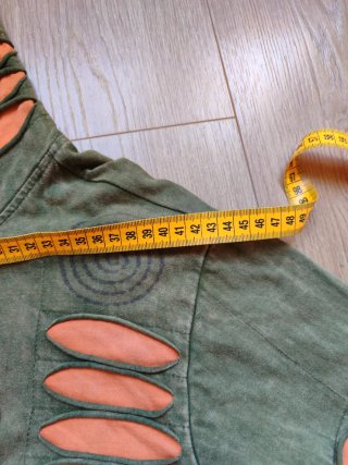 Sudadera con capucha verde y naranja Talla M