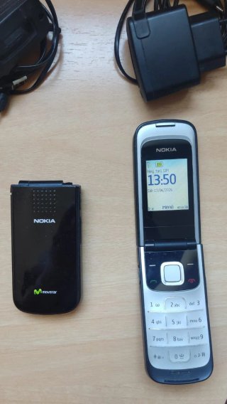 2 x Móviles Nokia 2720 Fold Negros