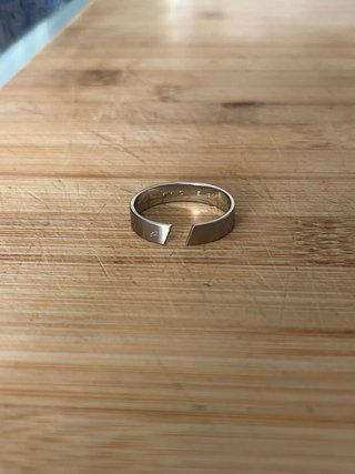 Anillo plateado ajustable