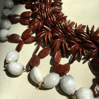 Conjunto Gargantilla semillas y Anillo esmaltado
