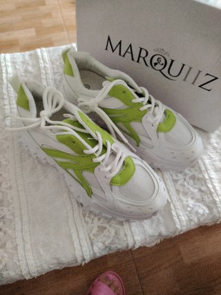 Zapatillas Deportivas Marquíz Blancas y Verdes