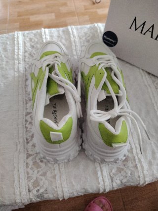 Zapatillas Deportivas Marquíz Blancas y Verdes