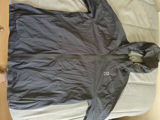 Chaqueta cortavientos On Running impermeable M