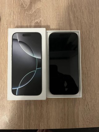 Iphone 16 Pro blanco nuevo