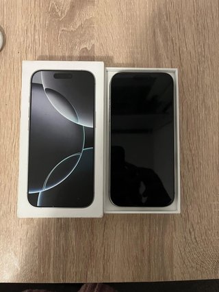 Iphone 16 Pro blanco nuevo