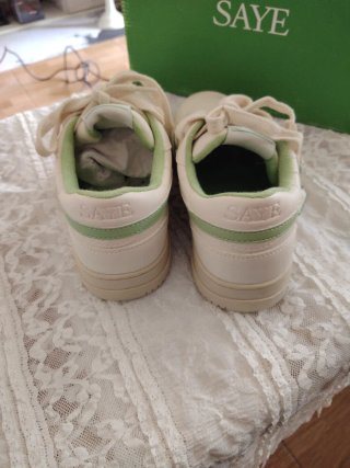 Zapatillas Saye Mujer Blancas y Verdes