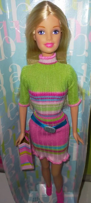 Barbie "Boutique" #56431 (2002)