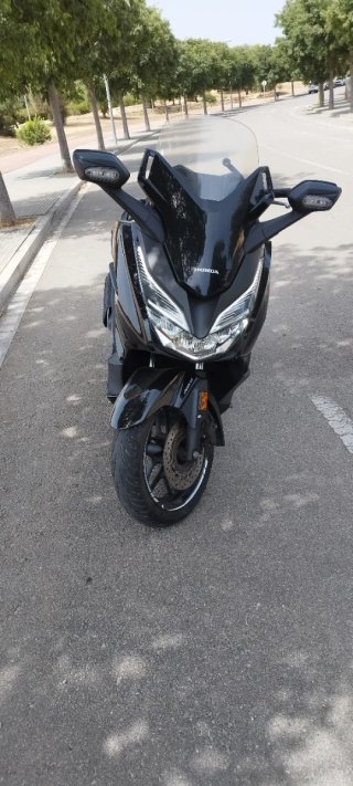 Honda Forza 125 Negra