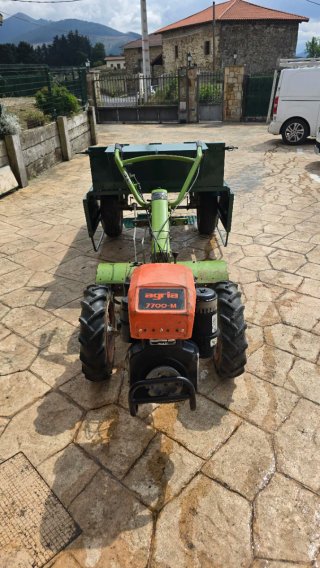 Motocultor Agria 7700-M con Carro.