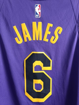 Camiseta Nike LeBron James #6 Lakers Morada