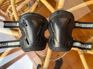 Patines Rollerblade  talla 46 y Protecciones