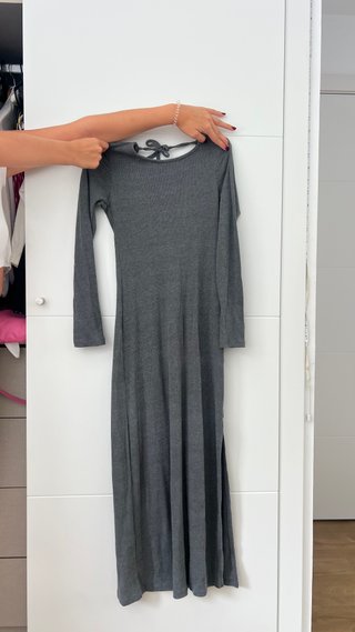 Vestido largo gris de canalé