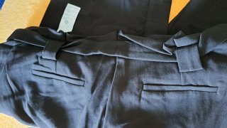 Pantalón negro Kiomi mujer