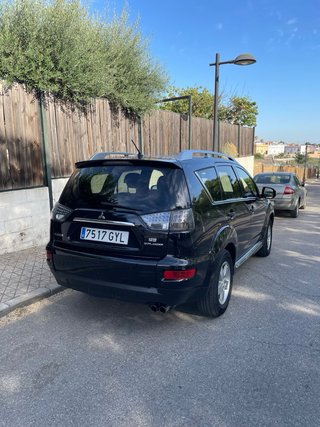 Mitsubishi Outlander 2010