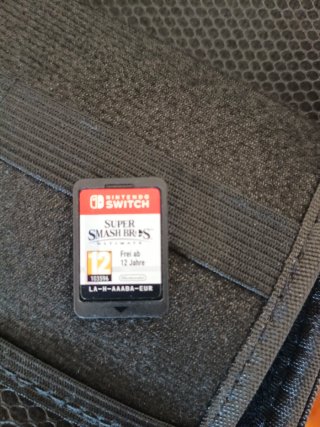 Nintendo Switch Blanca y Negra con Juegos