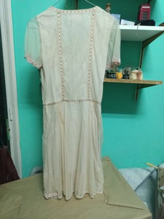 Vestido vintage beige y rosa