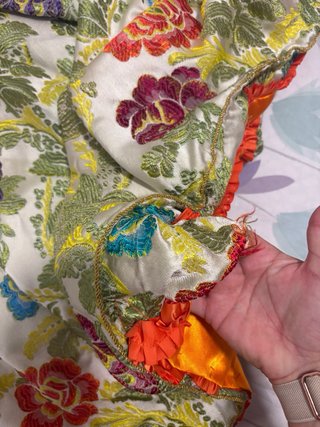 Falda Fallera bordada multicolor