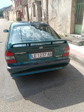 Nissan Primera 1996