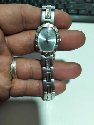 Reloj Viceroy Ovalado con Cristales