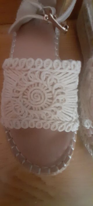 Sandalias Esparto Beige y Blancas