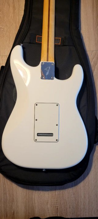 Fender Stratocaster zurda Seymour Duncan