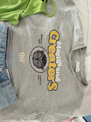 Camiseta cuadros blanco y negro