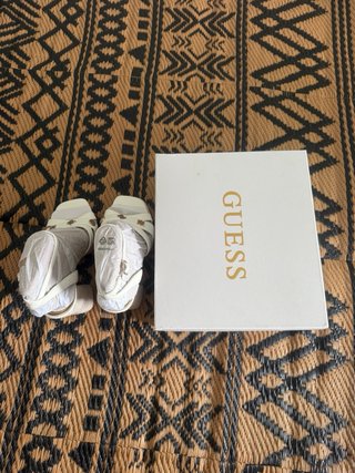 Sandalias Guess Kailee Lea03 Talla 37
