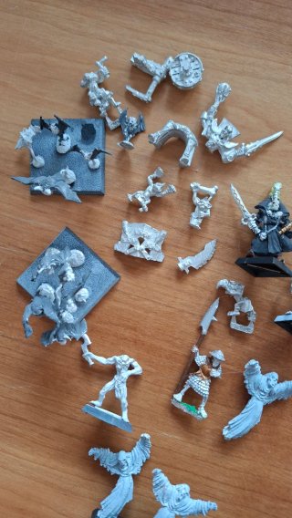 Figuras metálicas Warhammer