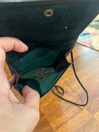 Borsa piccola nera con tracolla