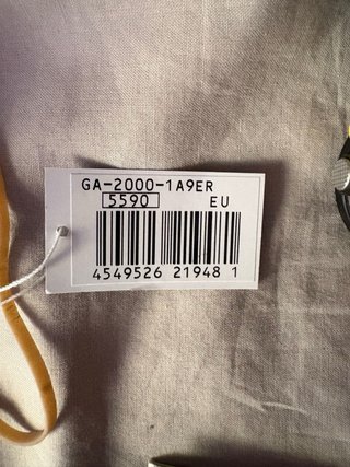 Casio G-Shock GA-2000 Reloj Negro y Amarillo