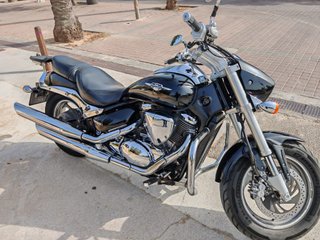 Suzuki Intruder M800 Negra