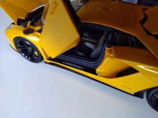 Maqueta Lamborghini Aventador AutoArt