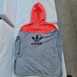 Sudadera Adidas Gris y Rosa con Capucha