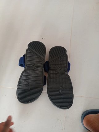 Sandalias Louluen Azul y Rojo Nuevas
