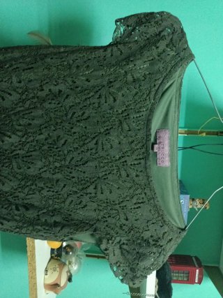 Vestido Trucco verde encaje
