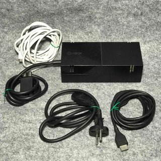 Xbox One 500GB + Mando Cableado