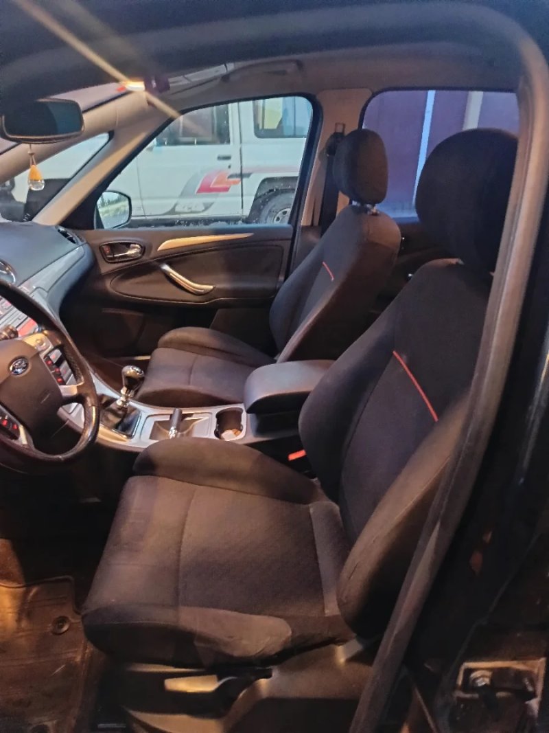 Ford S-MAX 2007 - foto 1