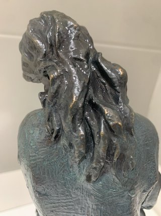 Figura Maternidad Hierro y Mármol
