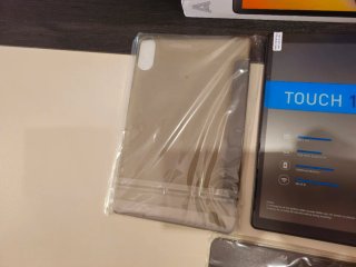 Tablet Android 10" con accesorios