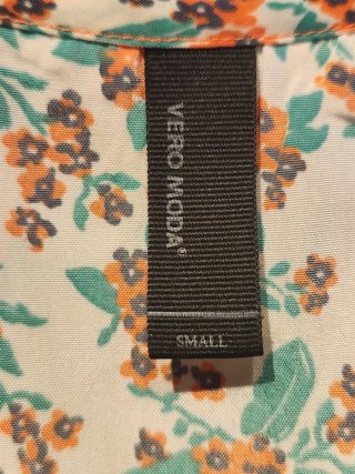 Blusa Vero Moda floral