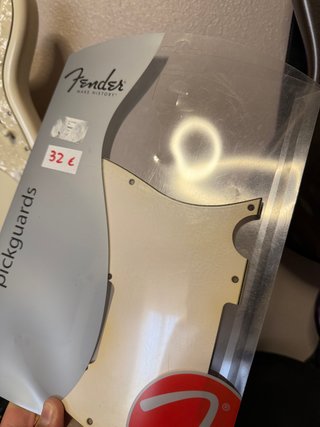 Golpeador Fender A8 Relic
